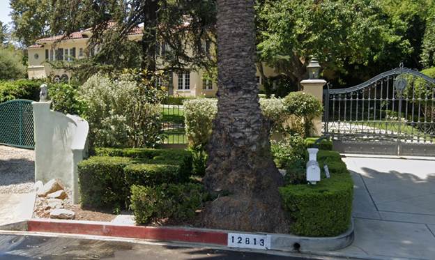 A picture containing tree, outdoor, plant, stone

Description automatically generated